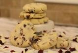 cranberry shortbread cookie
